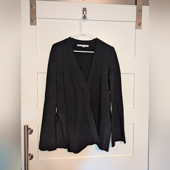 & Other Stories Black Sweater size small. Thick quality & other Stories top. - Picture 1 of 6